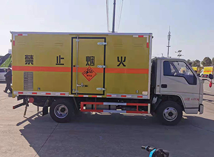 吴中爆破器材运输车技术升级与安全合规新趋势